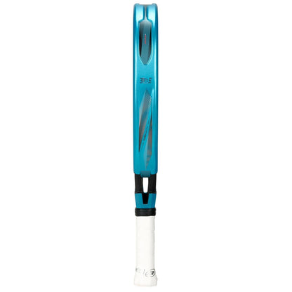 The Bullpadel Vertex 05 W 2026 Padel Racket in black and blue stands vertically on its side, showcasing a white grip and modern, stylish design inspired by Bullpadel’s sleek craftsmanship.