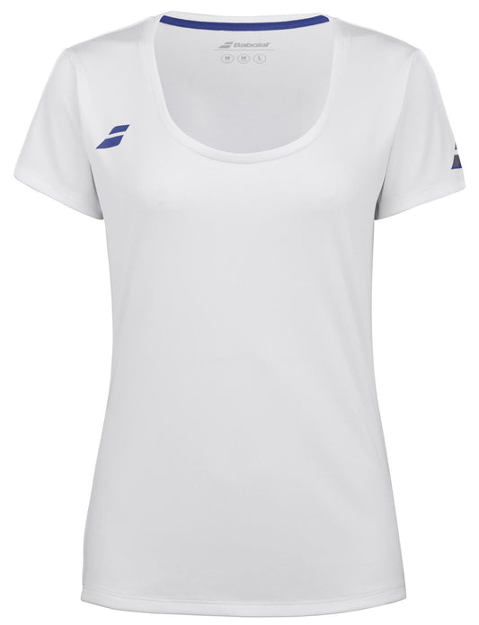 The Babolat Play Women's Padel Cap Sleeve Top in white features a scoop neckline and short sleeves, complemented by subtle navy details on the shoulder and sleeve. Made from Fiber Dry fabric, it showcases an athletic design with discreet branding on the chest and arm, reflecting the style of the Babolat Play collection.