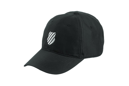 The K-Swiss Men's Padel Cap in black and white features a curved brim and a distinctive white shield emblem, providing superb sun protection. Its top-stitched design and ventilation eyelets make it an ideal choice for staying cool in bright sunlight.