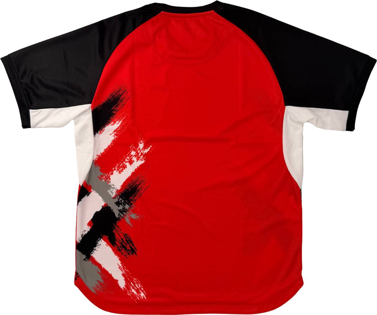 The Yonex YTM13 Mens Padel T-Shirt – Red from Yonex is a stylish and comfortable choice for padel players, featuring short sleeves, a striking red back, black sleeves, white side panels, and black, white, and gray paint-like brush strokes on the lower left side. Perfect for anyone seeking modern padel clothing.