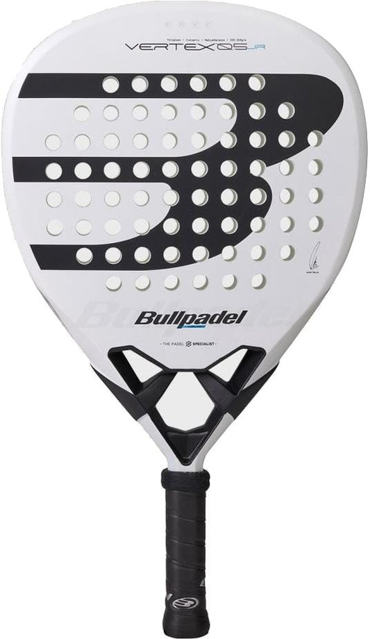 The Bullpadel Vertex Junior Boys 2026 Padel Racket features a white design with a black "B" logo, round perforations, and a black handle—ideal for advanced junior players seeking top performance on the court.