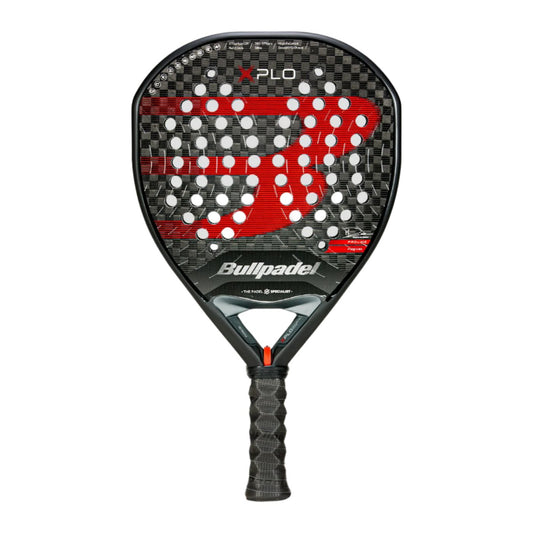 The Bullpadel Xplo 2025 Padel Racket - Black / Red is crafted by Bullpadel for those seeking explosive power, showcasing a sleek black carbon fiber structure with red accents. Adorned with "Bullpadel" and "X-PLO" branding, it features a perforated face, textured handle, and triangular throat area to boost performance.